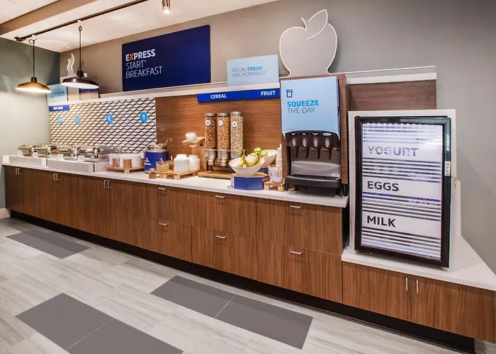 Holiday Inn Express & Suites Brunswick-Harpers Ferry Area By Ihg